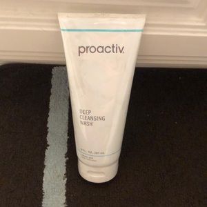 BRAND NEW: proactiv deep cleansing face wash!
